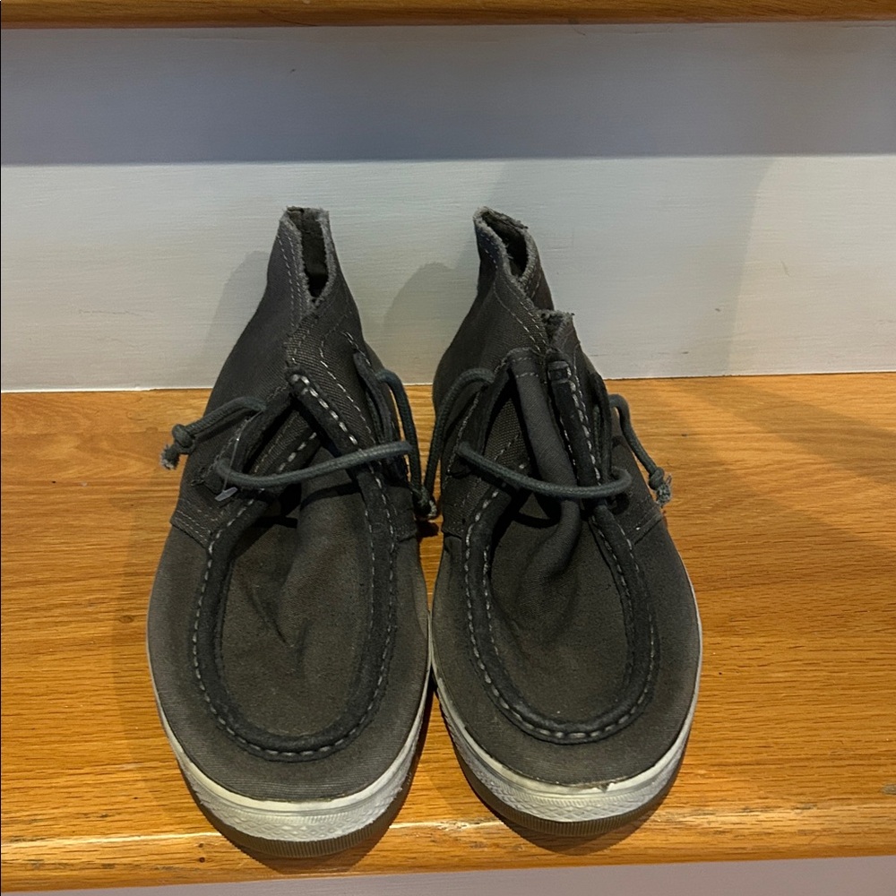 Men’s Casual Shoes